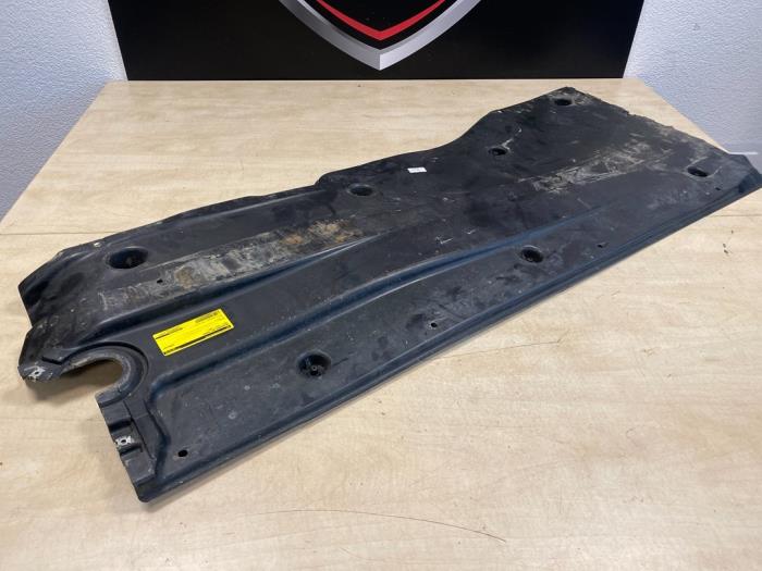 Bash plate from a Seat Leon (KLB) 1.5 TSI 16V 2021