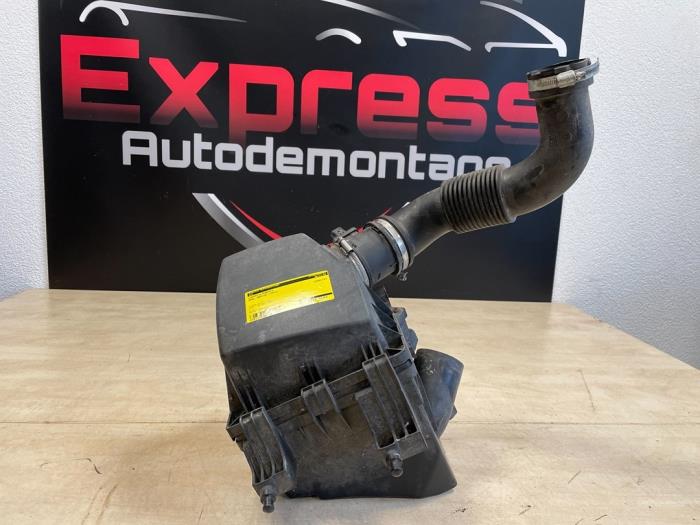 Begagnade Luftfilterhus Opel Meriva (B) 1.4 Turbo 16V ecoFLEX Pris € 30,00 Marginaltabell erbjuds av Express Autodemontage