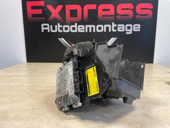 Used Engine management computer Ford Fiesta 6 (JA8) 1.6 TDCi 95 Price € 135,00 Margin scheme offered by Express Autodemontage