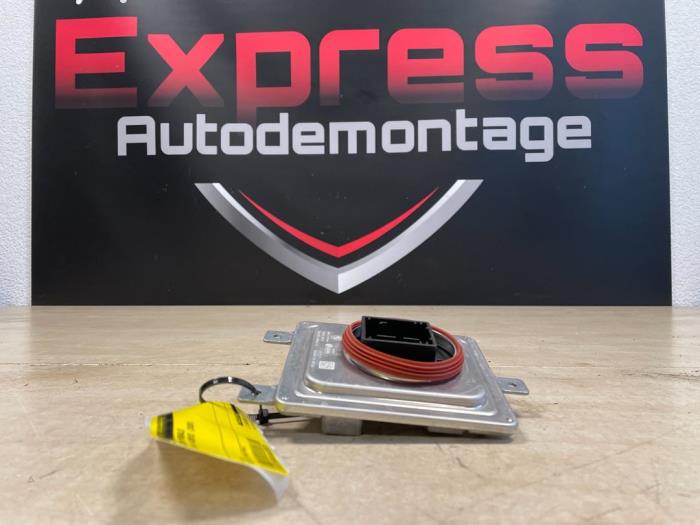 Begagnade Xenonmodul BMW 1 serie (F40) 118i 1.5 TwinPower 12V Pris € 181,50 Inklusive moms erbjuds av Express Autodemontage