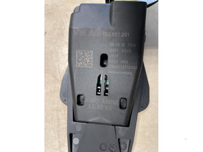 ACC Sensor (Entfernung) van een Seat Mii 1.0 12V 2012