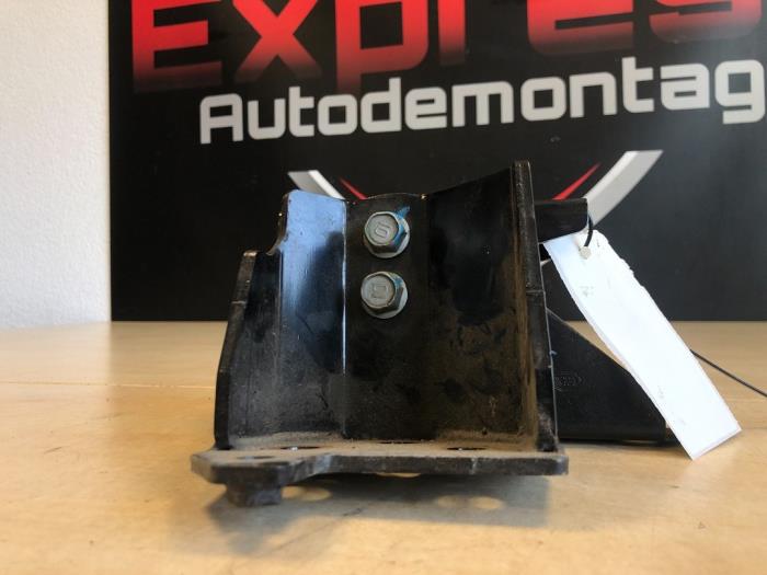 Gearbox mount from a Kia Picanto (TA) 1.0 12V 2012