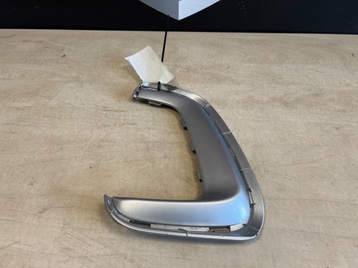 Front bumper, left-side component from a Kia Picanto (JA) 1.0 12V 2019