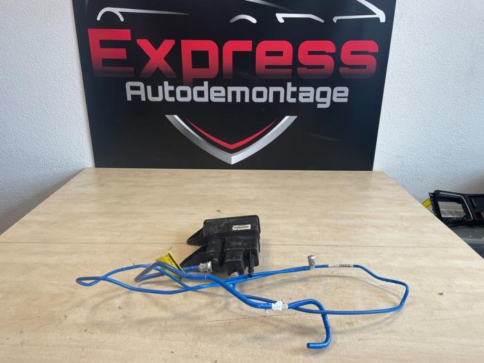 Gebrauchte Kohlenstofffilter BMW 1 serie (F40) 118i 1.5 TwinPower 12V Preis € 49,00 Margenregelung angeboten von Express Autodemontage