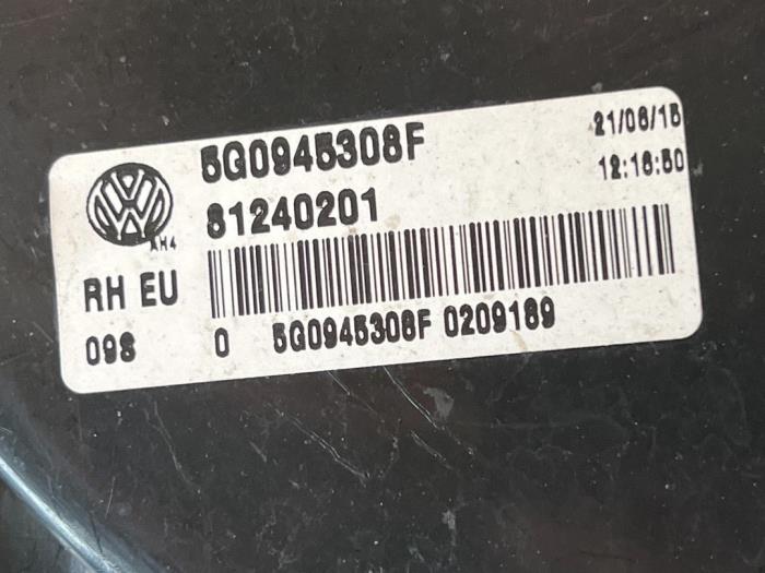 Luz trasera derecha de un Volkswagen Golf VII (AUA) 2.0 GTI 16V Performance Package 2016