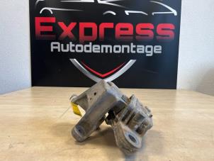 Used Gearbox mount Ford Focus 4 Wagon 1.0 Ti-VCT EcoBoost 12V 125 Price € 60,00 Margin scheme offered by Express Autodemontage