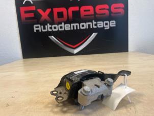 Used Gearbox mount Volkswagen Polo VI (AW1) 1.0 TSI 12V Price € 40,00 Margin scheme offered by Express Autodemontage