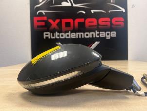 Used Wing mirror, right Volkswagen Golf VIII Variant (GC5) 1.0 TSI 12V Price € 250,00 Margin scheme offered by Express Autodemontage