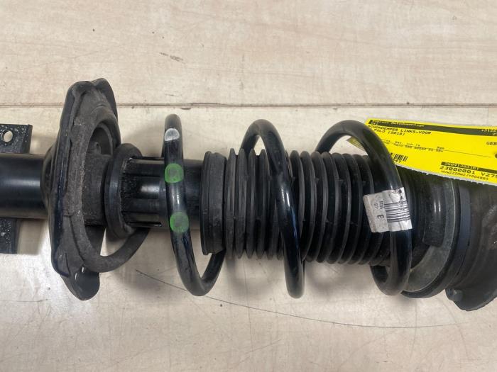 Fronts shock absorber, left from a Volkswagen Polo VI (AW1) 1.0 TSI 12V 2018