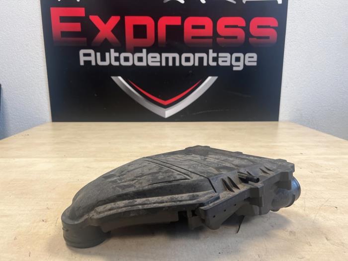 Gebrauchte Luftfiltergehäuse Volkswagen Polo VI (AW1) 1.0 TSI 12V Preis € 12,00 Margenregelung angeboten von Express Autodemontage