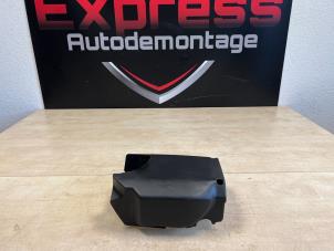Used Steering column cap Peugeot 5008 II (M4/MC/MJ/MR) 1.2 12V e-THP PureTech 130 Price € 40,00 Margin scheme offered by Express Autodemontage