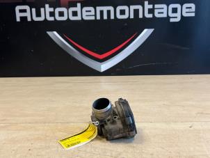 Used Throttle body Peugeot 208 I (CA/CC/CK/CL) 1.4 HDi Price € 10,00 Margin scheme offered by Express Autodemontage
