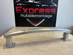 Used Rear bumper frame Peugeot 5008 II (M4/MC/MJ/MR) 2.0 BlueHDi 180 16V Price € 60,50 Inclusive VAT offered by Express Autodemontage