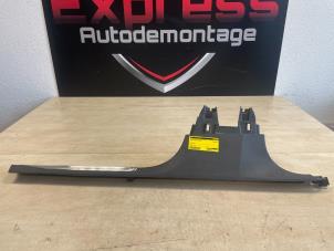 Used Trim strip, central right Peugeot 5008 II (M4/MC/MJ/MR) 2.0 BlueHDi 180 16V Price € 35,00 Margin scheme offered by Express Autodemontage
