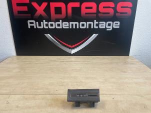 Used Card reader (lock) Peugeot 5008 II (M4/MC/MJ/MR) 2.0 BlueHDi 180 16V Price € 33,88 Inclusive VAT offered by Express Autodemontage