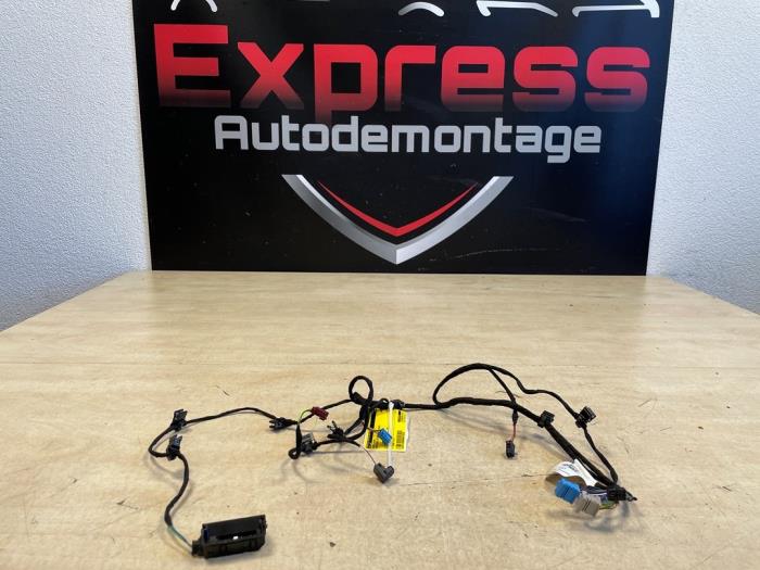 Begagnade Kablage Mercedes A (177.0) 1.3 A-180 Turbo 16V Pris € 50,00 Marginaltabell erbjuds av Express Autodemontage