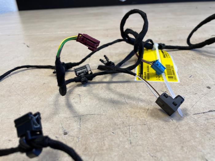 Wiring harness from a Mercedes-Benz A (177.0) 1.3 A-180 Turbo 16V 2019