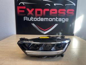 Used Headlight, left Volkswagen T-Roc 1.0 TSI 12V BlueMotion Price € 605,00 Inclusive VAT offered by Express Autodemontage