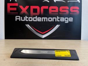 Used Step insert, left BMW 1 serie (F40) 118i 1.5 TwinPower 12V Price € 20,00 Margin scheme offered by Express Autodemontage