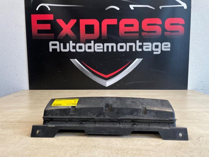 Begagnade Lufttratt Landrover Velar Pris € 25,00 Marginaltabell erbjuds av Express Autodemontage
