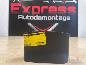 Used Cover, miscellaneous Peugeot 308 (F3/FB/FH/FM/FP) 1.2 12V PureTech 110 Price € 12,10 Inclusive VAT offered by Express Autodemontage