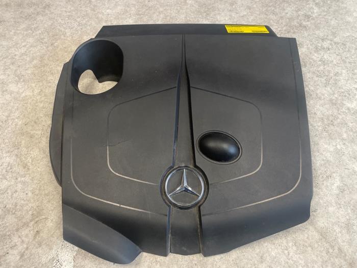 Engine protection panel from a Mercedes-Benz A (W176) 1.6 A-180 16V 2013