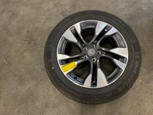 Usagé Jante + pneumatique Opel Grandland/Grandland X 1.2 Turbo 12V Prix sur demande proposé par Express Autodemontage