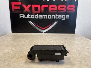Used Cup holder Ford Focus 4 Wagon 1.0 Ti-VCT EcoBoost 12V 125 Price on request offered by Express Autodemontage