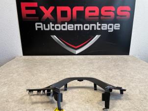 Used Odometer decorative strip Ford Focus 4 Wagon 1.0 Ti-VCT EcoBoost 12V 125 Price € 35,00 Margin scheme offered by Express Autodemontage