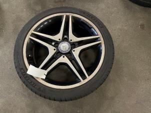 Used Wheel + winter tyre Mercedes A (W176) 1.8 A-200 CDI 16V Price on request offered by Express Autodemontage