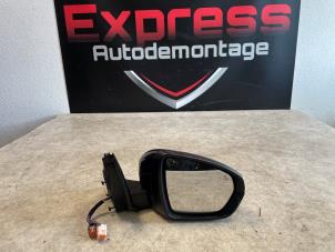 Used Wing mirror, right Peugeot 5008 II (M4/MC/MJ/MR) Price € 242,00 Inclusive VAT offered by Express Autodemontage