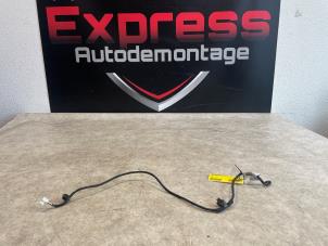 Used Cable (miscellaneous) Peugeot 3008 II (M4/MC/MJ/MR) Price € 10,00 Margin scheme offered by Express Autodemontage