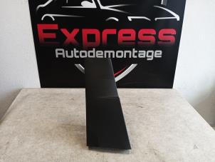 Used Trim strip, central left Peugeot 3008 II (M4/MC/MJ/MR) Price € 60,50 Inclusive VAT offered by Express Autodemontage