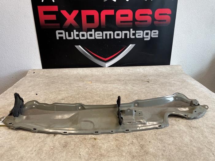 Begagnade Front Peugeot 108 1.0 12V Pris € 25,00 Marginaltabell erbjuds av Express Autodemontage