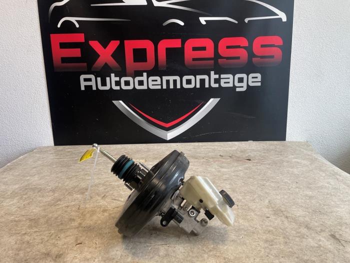 Usagé Assistant de freinage Volkswagen Polo VI (AW1) 1.0 TGI 12V Prix € 110,00 Règlement à la marge proposé par Express Autodemontage