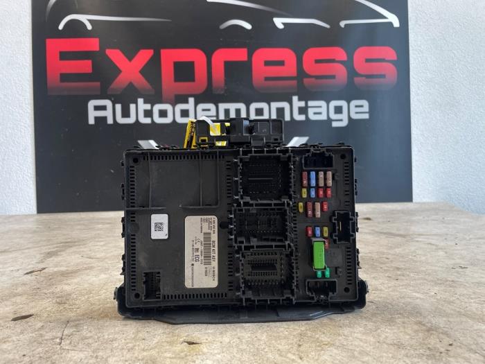 Used Body control computer Ford Focus 4 1.0 Ti-VCT EcoBoost 12V 100 Price € 150,00 Margin scheme offered by Express Autodemontage