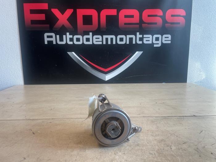 Used Engine mount Mercedes C Estate (S206) C-200 1.5 EQ Boost Price € 35,00 Margin scheme offered by Express Autodemontage