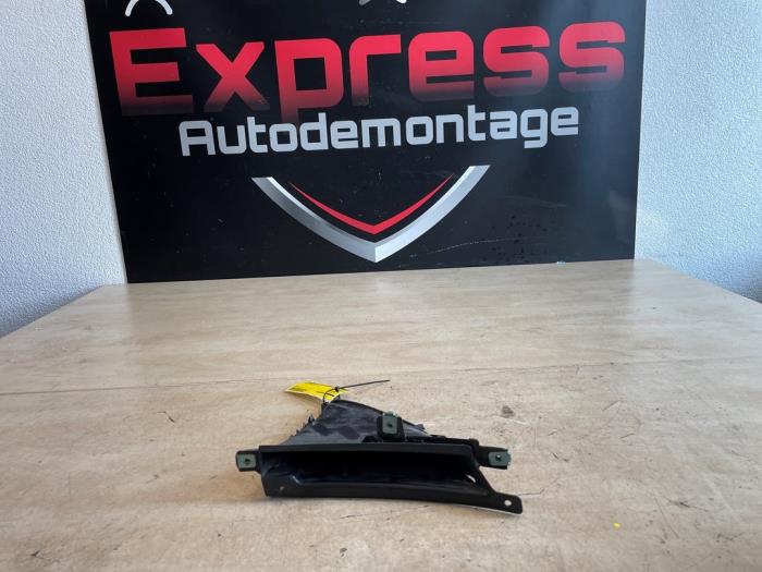 Begagnade Luftfilter BMW 5 serie Touring (G31) 530e xDrive 2.0 Turbo 16V Pris på förfrågan erbjuds av Express Autodemontage