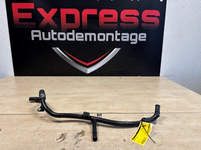 Begagnade Vattenrör Volkswagen Golf VII (AUA) 1.4 TSI 16V Pris € 16,94 Inklusive moms erbjuds av Express Autodemontage
