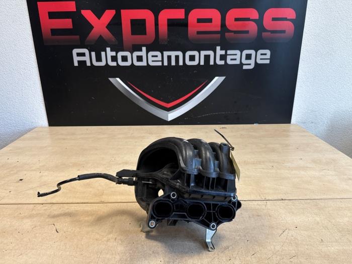 Gebrauchte Ansaugbrugge Toyota Aygo (B40) 1.0 12V VVT-i Preis € 24,00 Margenregelung angeboten von Express Autodemontage