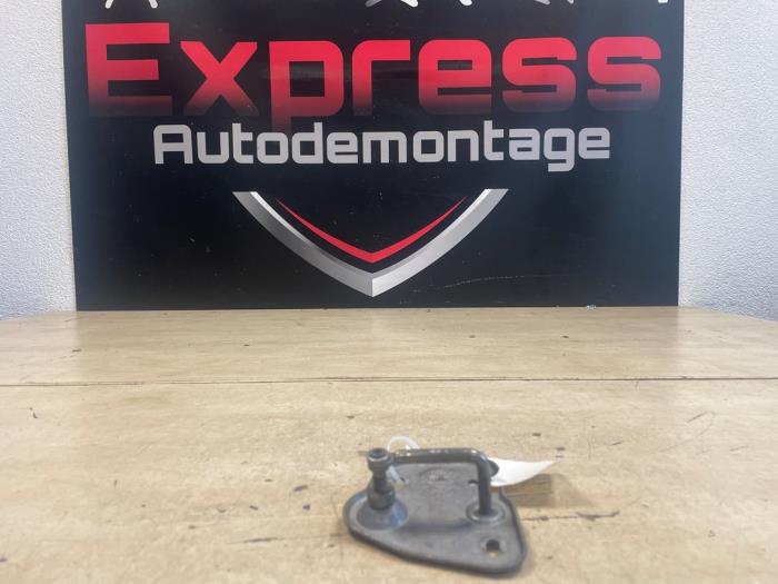 Hood latch hook