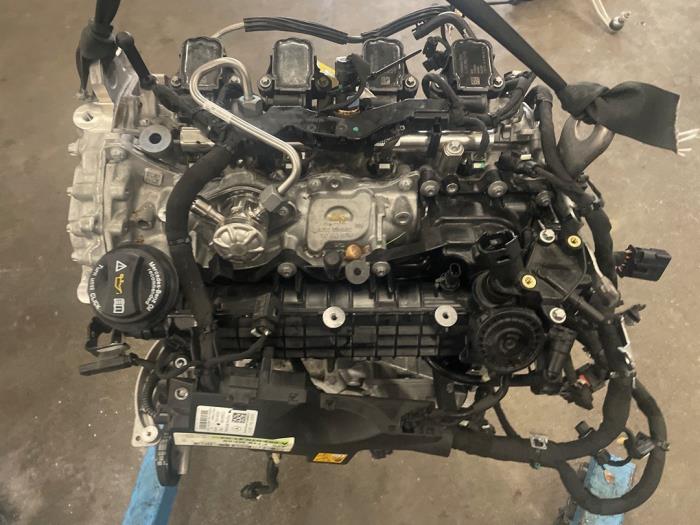 Motor från en Mercedes-Benz CLA Shooting Brake (118.6) 1.3 CLA-250 e Turbo 16V 2023