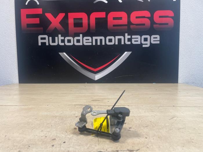 Begagnade Sensor (övriga) Volkswagen Polo VI (AW1) 1.0 TSI 12V Pris € 125,00 Marginaltabell erbjuds av Express Autodemontage