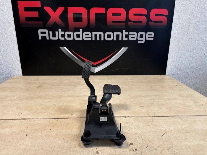 Gebrauchte Pedale Set Volkswagen Polo VI (AW1) 1.0 TSI 12V Preis € 160,00 Margenregelung angeboten von Express Autodemontage