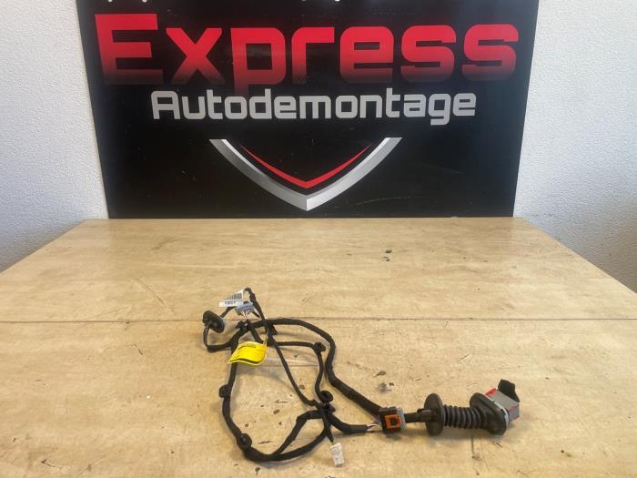 Begagnade Kablage Peugeot 3008 Pris € 50,00 Marginaltabell erbjuds av Express Autodemontage