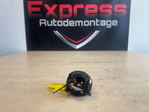 Begagnade Airbagring Opel Karl 1.0 12V Pris på förfrågan erbjuds av Express Autodemontage