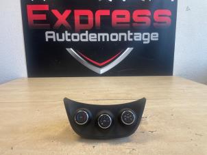 Begagnade Värmekontrollpanel Opel Karl 1.0 12V Pris € 39,00 Marginaltabell erbjuds av Express Autodemontage
