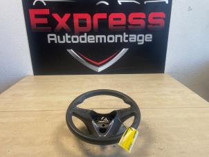 Begagnade Ratt Opel Crossland (X) 1.2 Turbo 12V Pris € 120,00 Marginaltabell erbjuds av Express Autodemontage