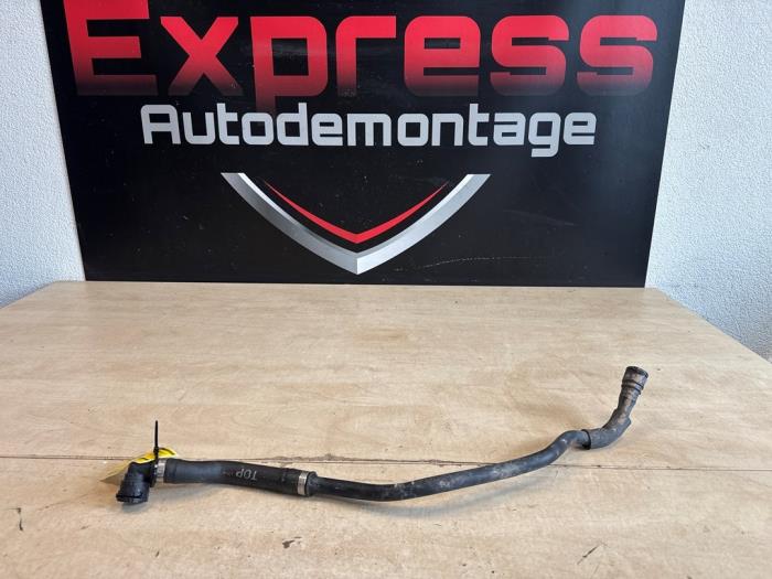 Usagé Conduit (divers) Mercedes C Estate (S206) C-200 1.5 EQ Boost Prix € 25,00 Règlement à la marge proposé par Express Autodemontage