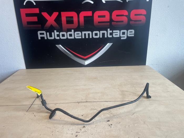 Usagé Conduit (divers) Mercedes C Estate (S206) C-200 1.5 EQ Boost Prix € 25,00 Règlement à la marge proposé par Express Autodemontage
